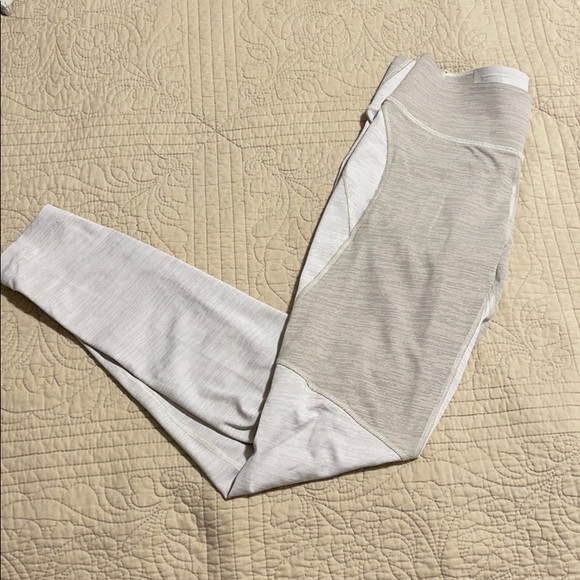 Outdoor Voices Pants - Outdoors Voices leggings 🌻